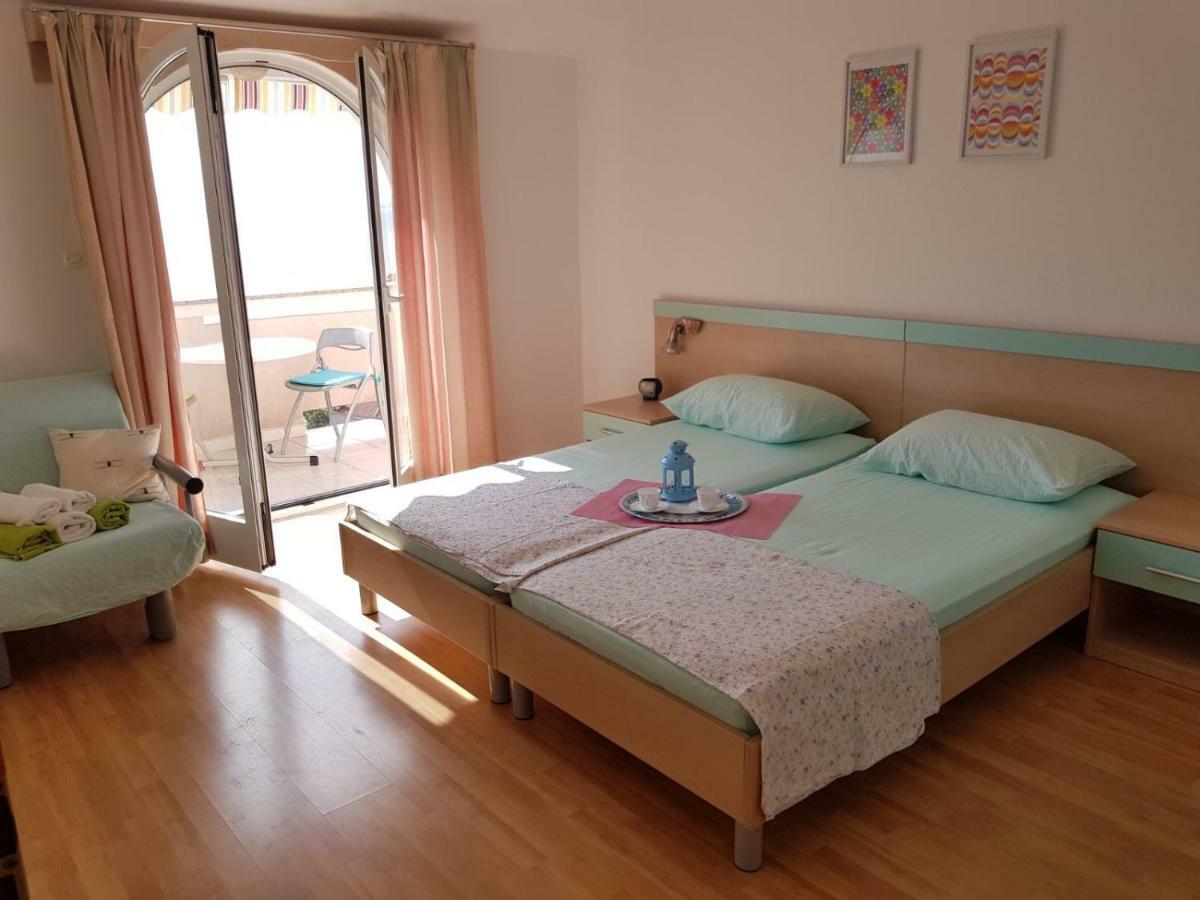 Apartmani Bambi Лун Екстер'єр фото