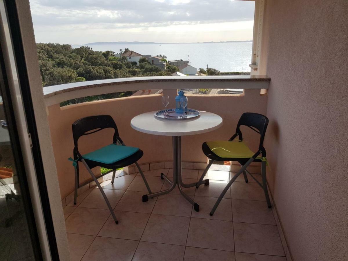 Apartmani Bambi Лун Екстер'єр фото