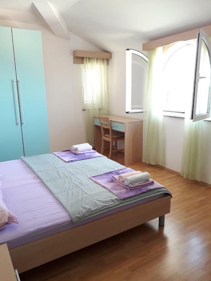 Apartmani Bambi Лун Екстер'єр фото